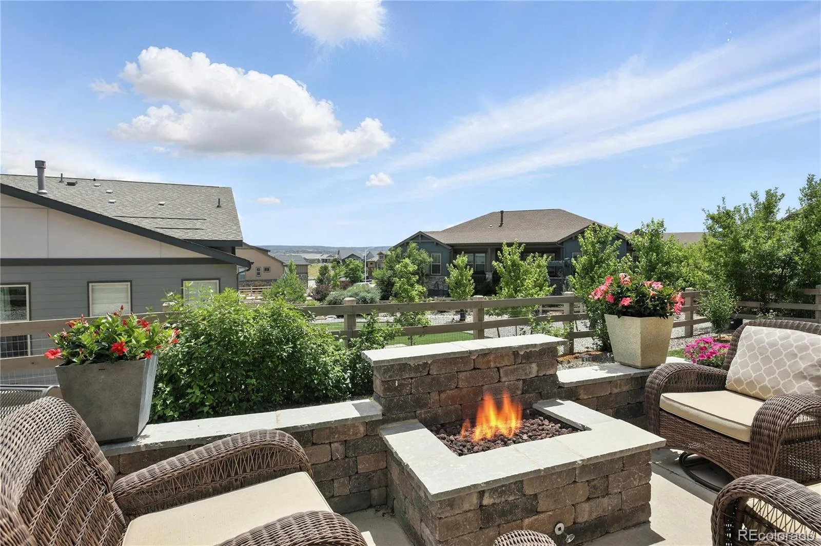 9538 Bear River Street Littleton CO 80125 | MLS #REC7528062 08292026005931 1600 44