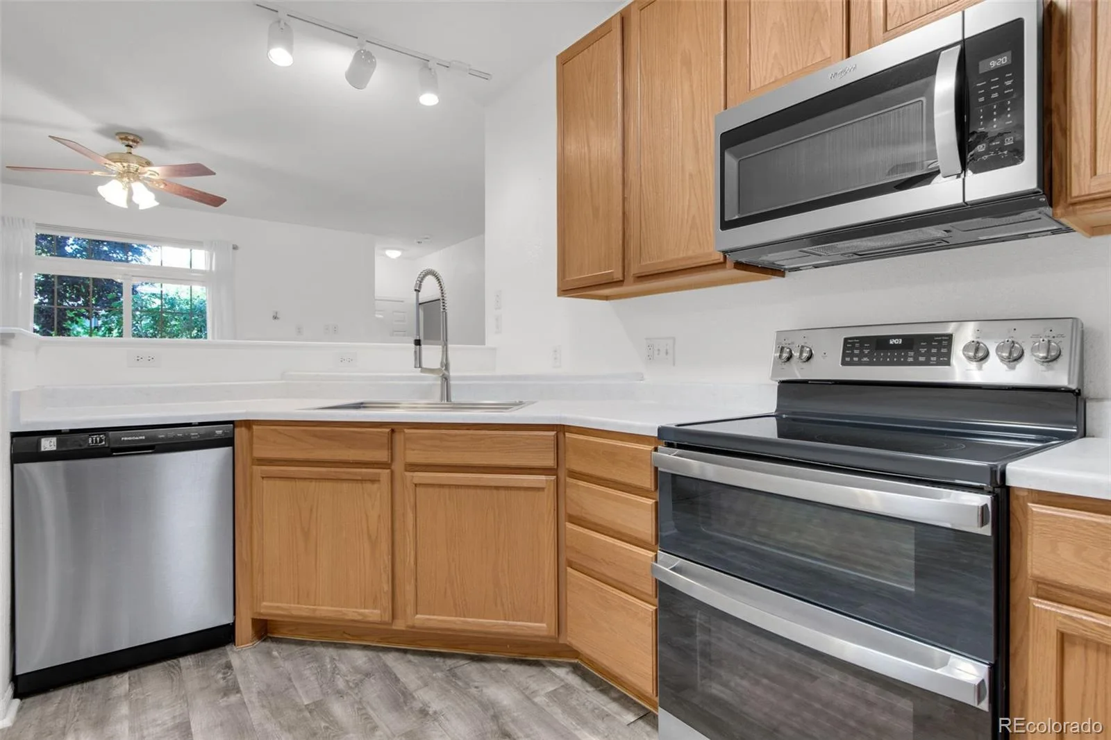 3262 E 103rd Drive #1810 #18 Denver CO 80229 | MLS #REC7528608 07302026170039 1600 15