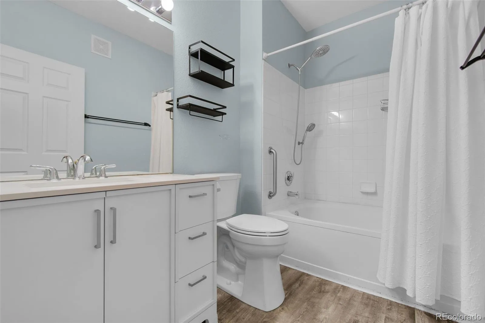 3262 E 103rd Drive #1810 #18 Denver CO 80229 | MLS #REC7528608 07302026170039 1600 22
