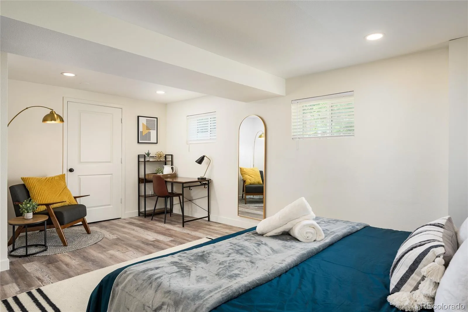 6338 Julian Street Denver CO 80221 | MLS #REC7529651 07222026164404 1600 19