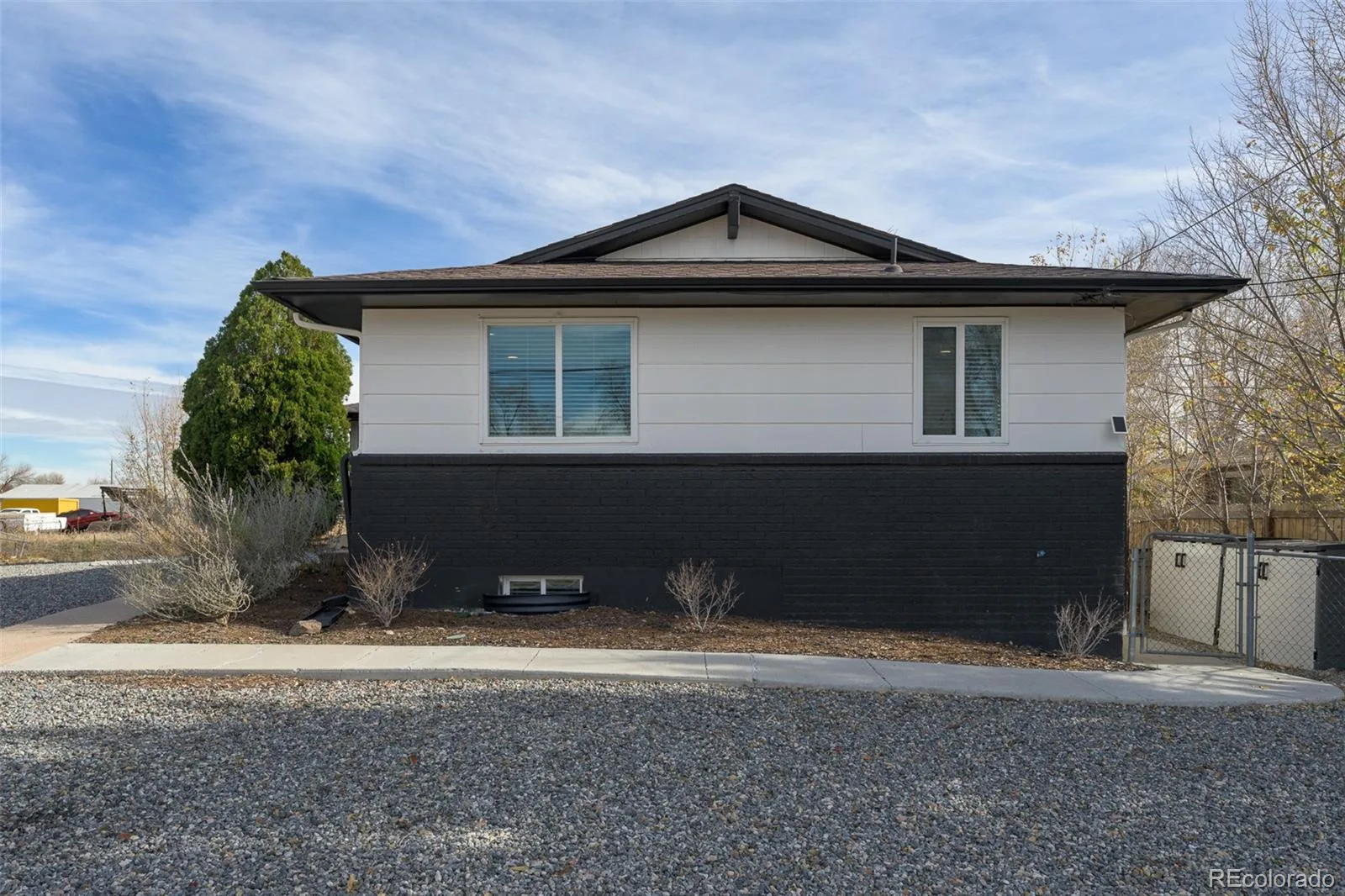6338 Julian Street Denver CO 80221 | MLS #REC7529651 07222026164404 1600 35