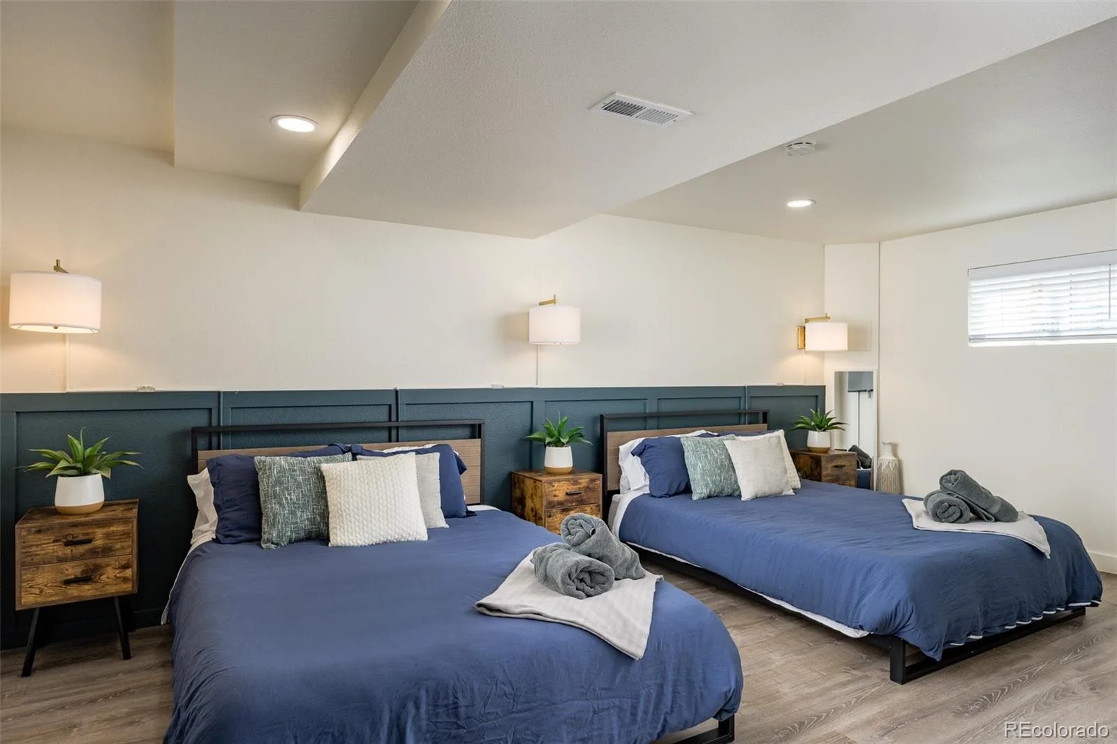 6338 Julian Street Denver CO 80221 | MLS #REC7529651 07222026164404 1600 41