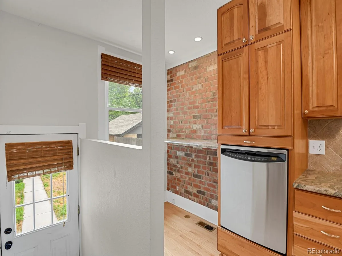 318 S Downing Street Denver CO 80209 | MLS #REC7531240 08062026233555 1200 13