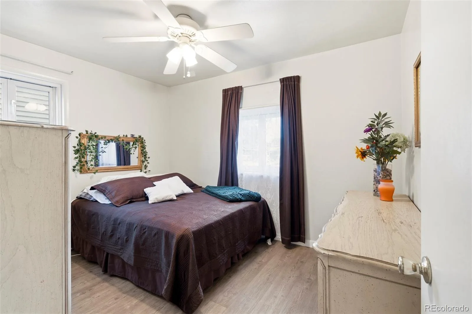7811 Olive Street Commerce City CO 80022 | MLS #REC7532576 07172026182348 1600 17