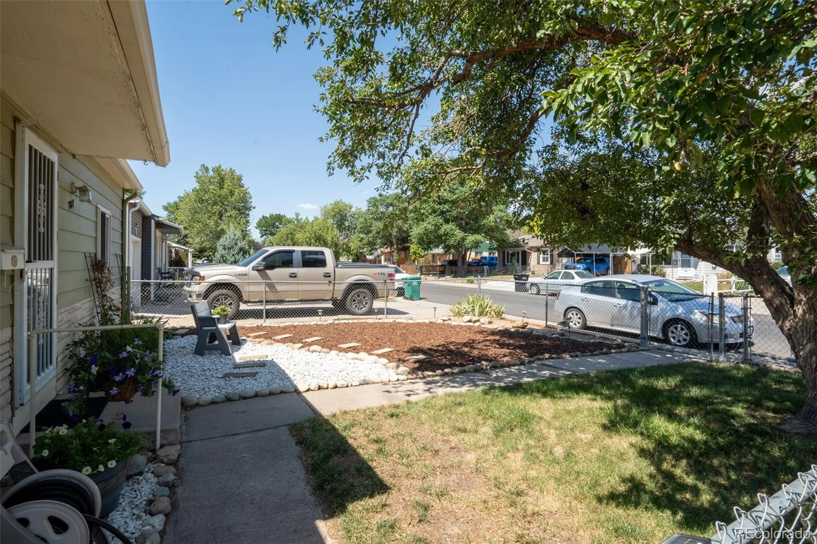 7811 Olive Street Commerce City CO 80022 | MLS #REC7532576 07172026182348 1600 27