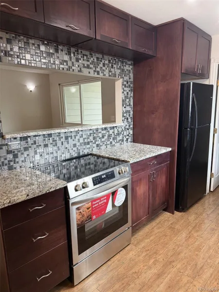 9978 Appletree Place Denver CO 80260 | MLS #REC7532643 08122026141413 800 2