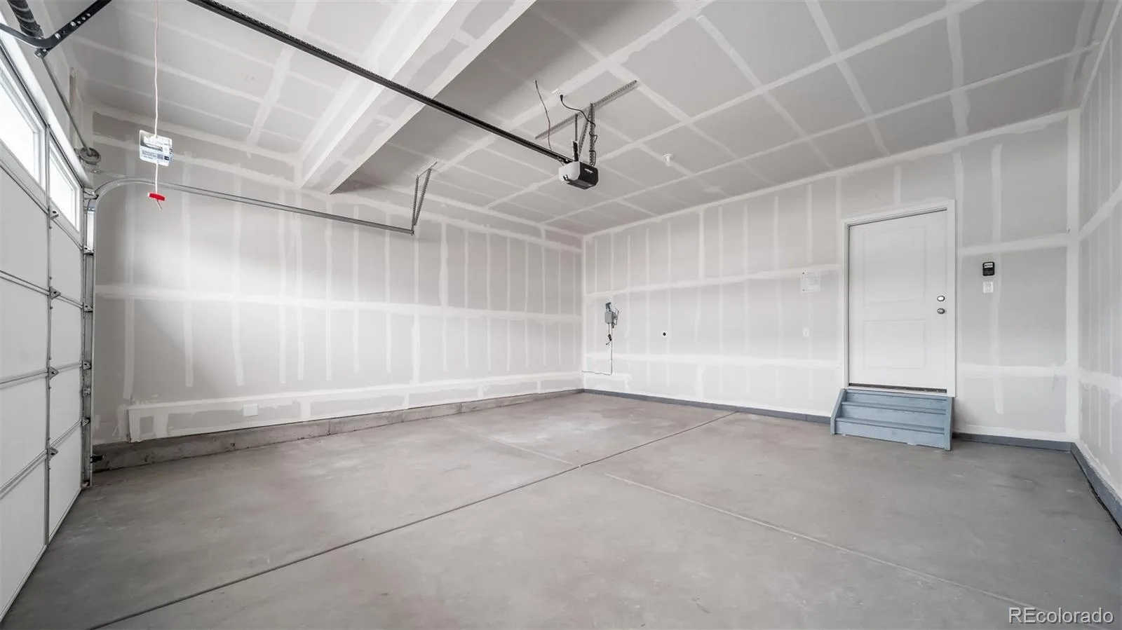 22390 E 46th Avenue Aurora CO 80019 | MLS #REC7532814 09302026174227 1600 35