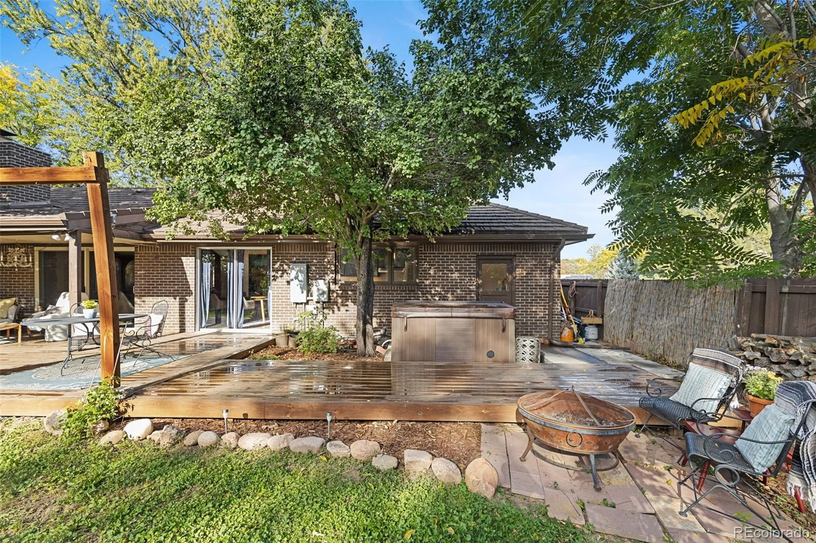 3691 S Narcissus Way Denver CO 80237 | MLS #REC7533386 10102026020153 1600 28