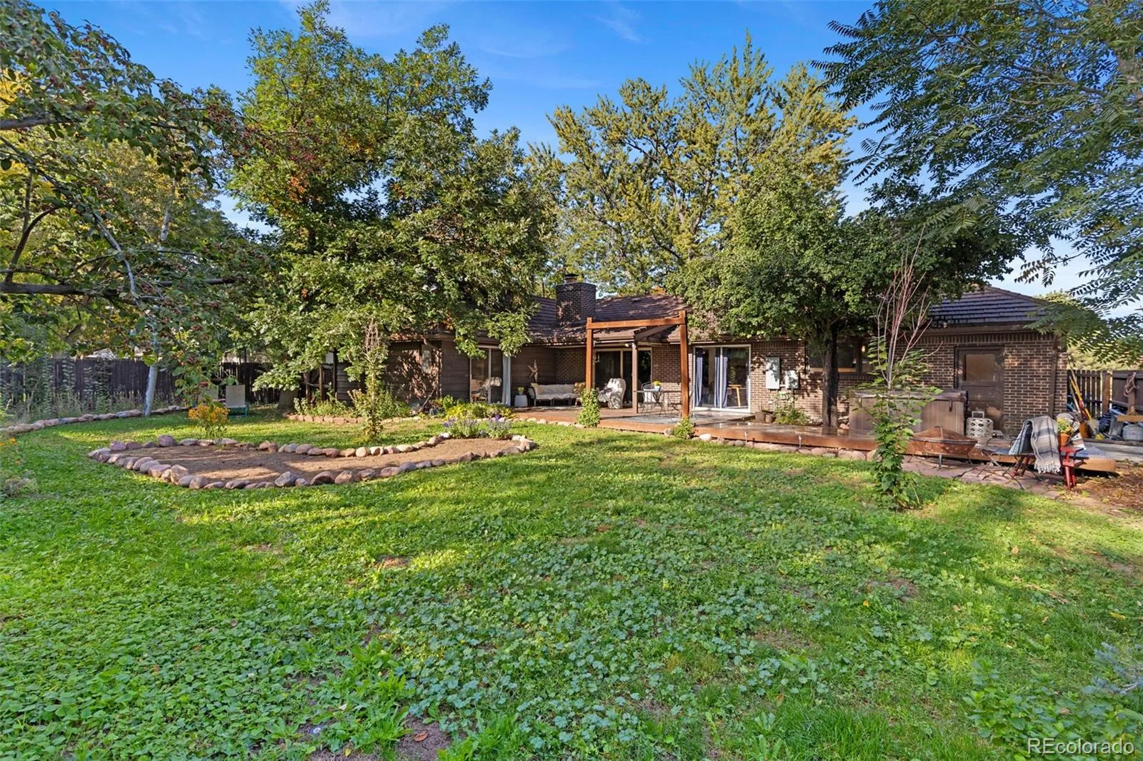 3691 S Narcissus Way Denver CO 80237 | MLS #REC7533386 10102026020153 1600 30