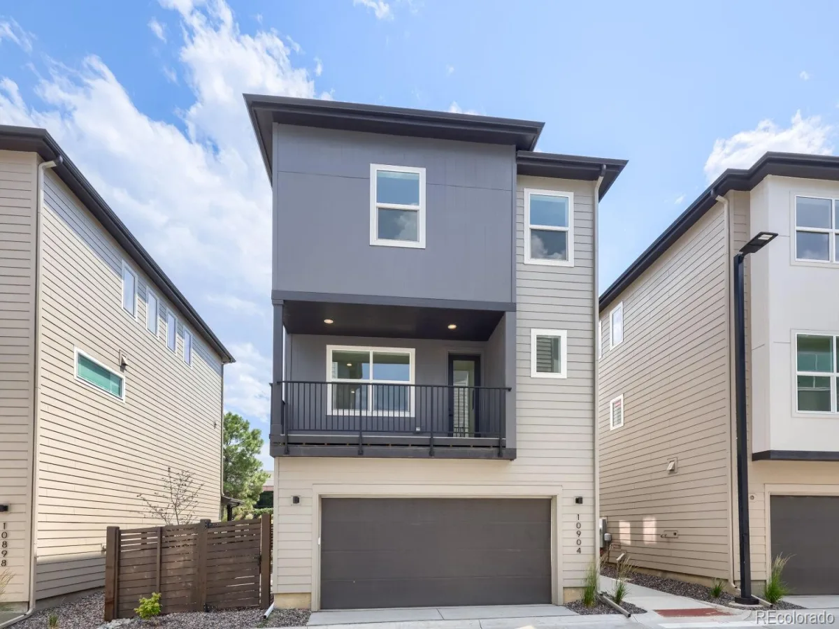 10904 E Hinsdale Circle Centennial CO 80112 | MLS #REC7534696 08162026050608 1200 5