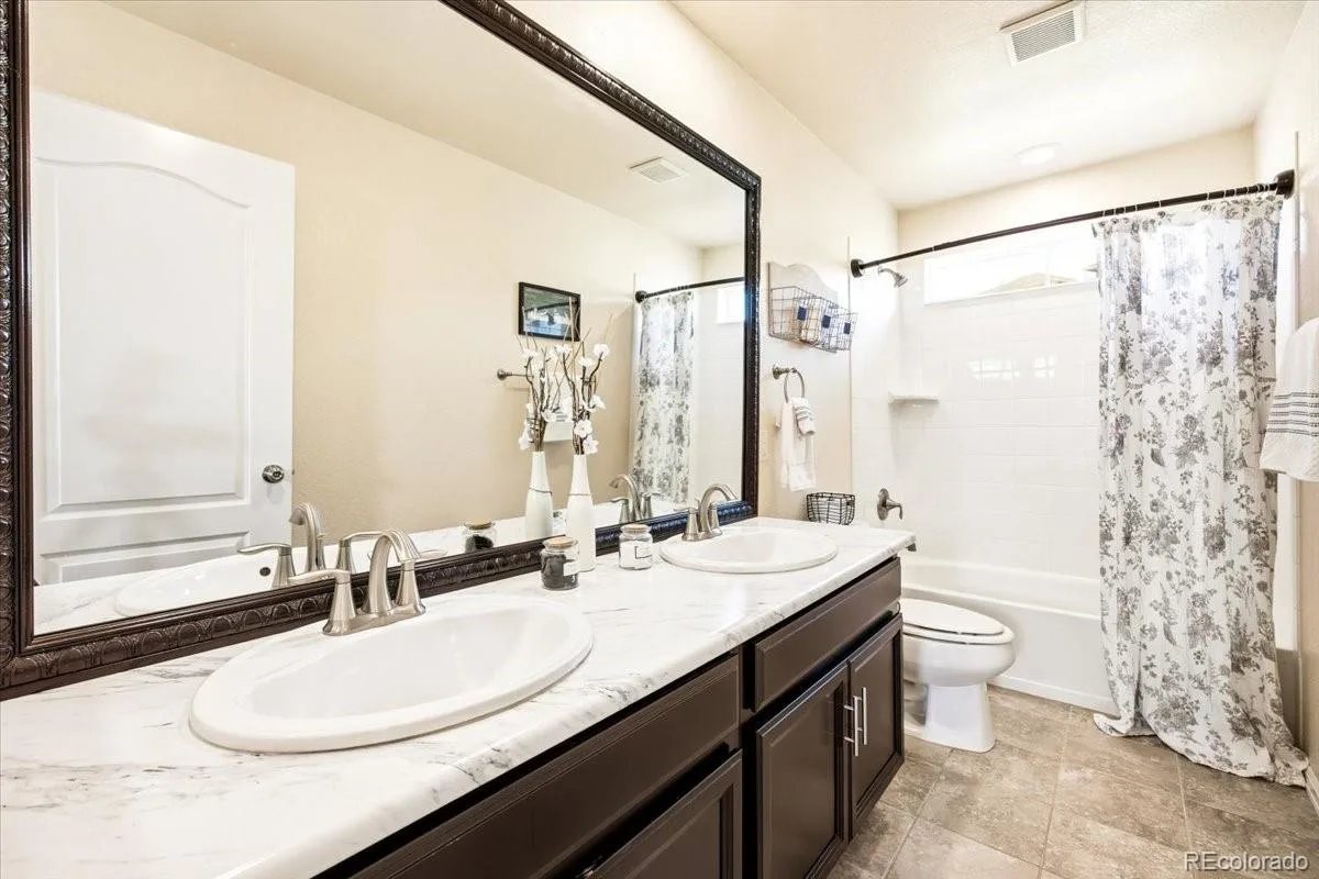 8601 Zircon Way Arvada CO 80007 MLS #REC7535612 06042026145316 1200 19