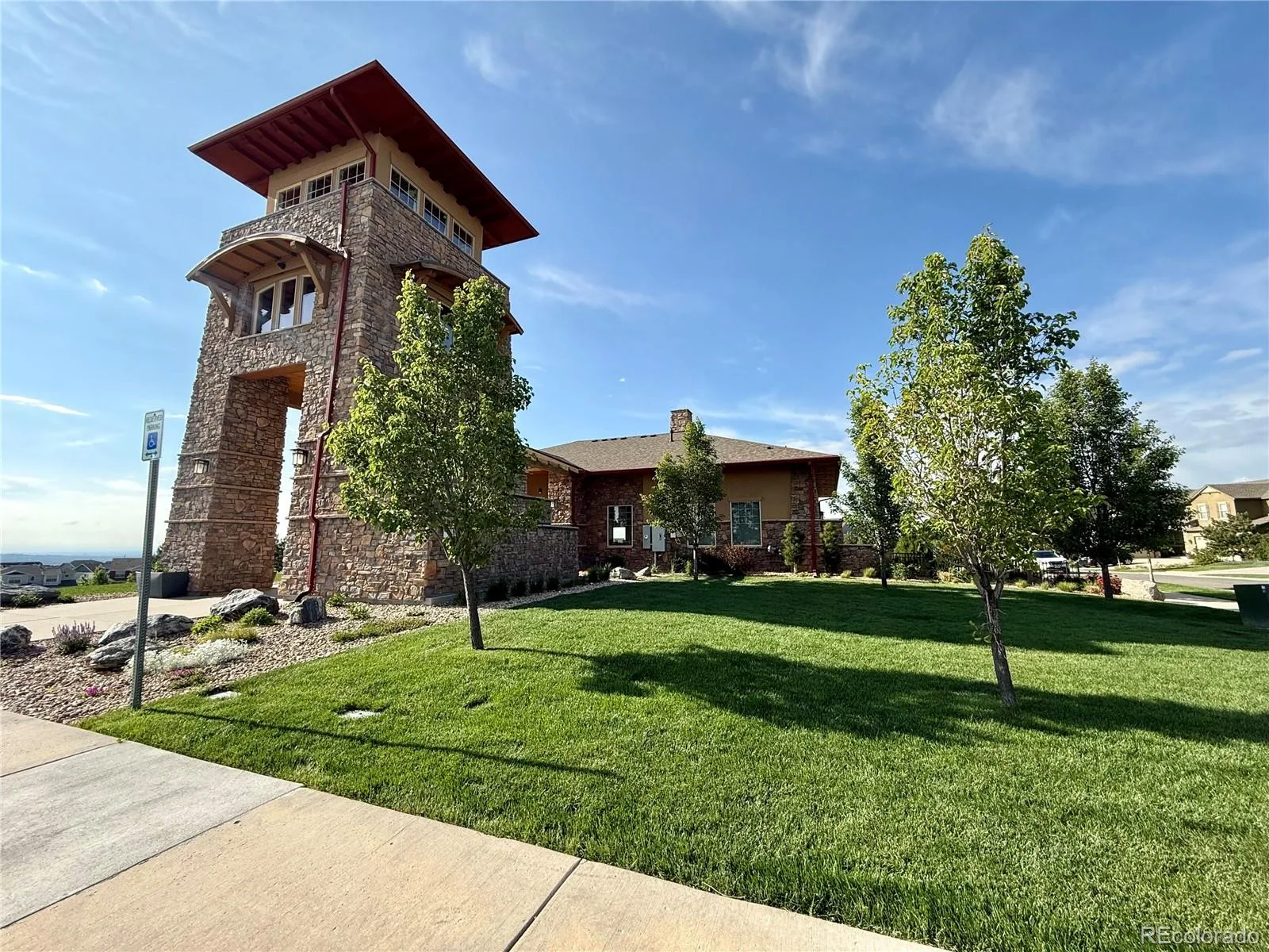 8601 Zircon Way Arvada CO 80007 MLS #REC7535612 06042026145316 1600 42