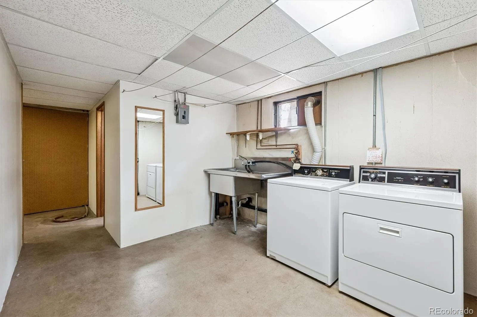 6408 S Acoma Street Littleton CO 80120 MLS #REC7536720 07092026040252 1600 22