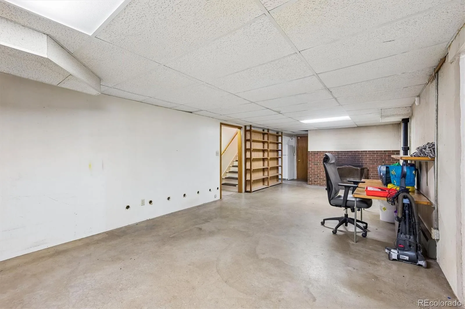 6408 S Acoma Street Littleton CO 80120 MLS #REC7536720 07092026040252 1600 23