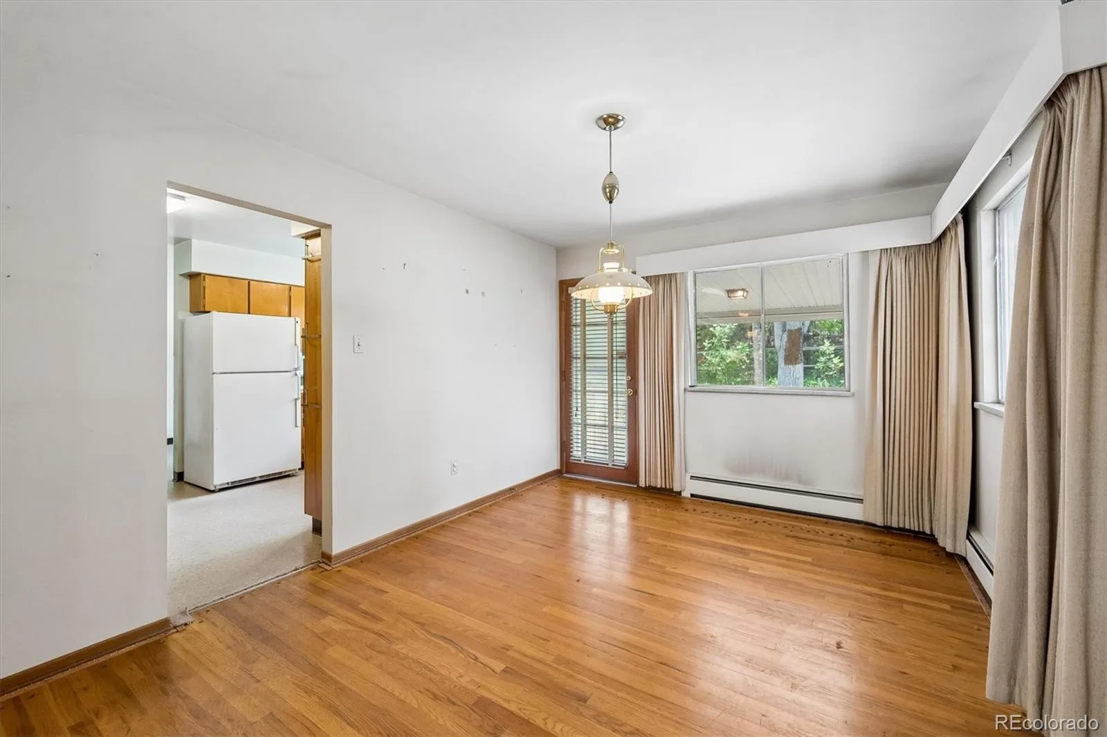 6408 S Acoma Street Littleton CO 80120 MLS #REC7536720 07092026040252 1600 7