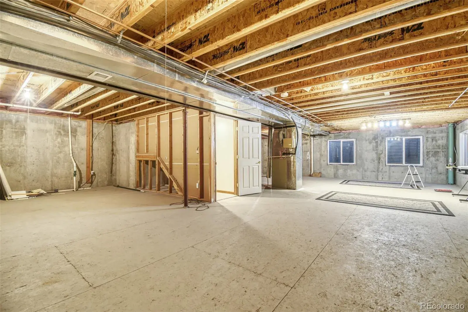 01282026230500 1600 20