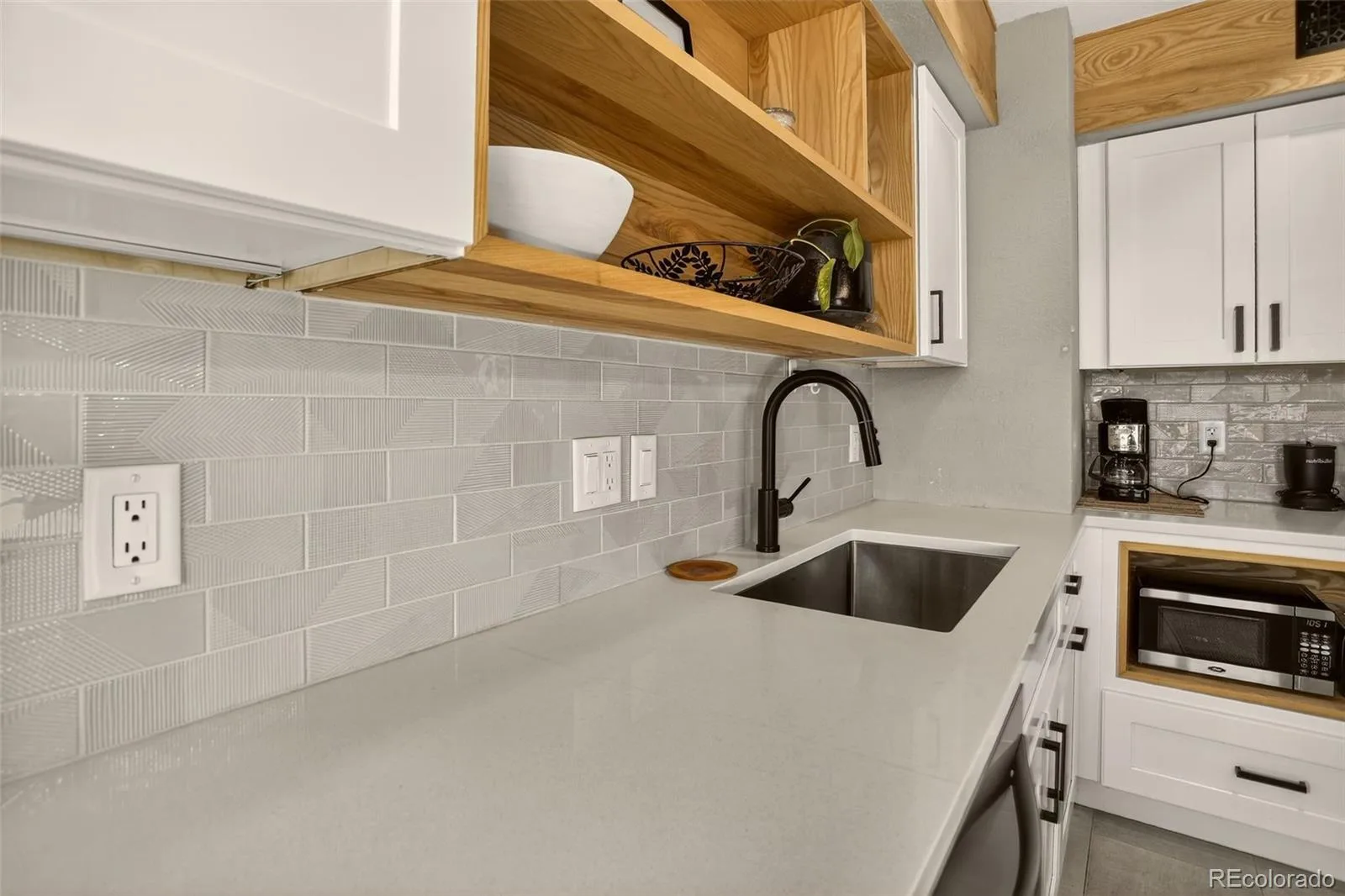 837 E 17th Avenue #3C Denver CO 80218 MLS #REC7539362 06302026002434 1600 5