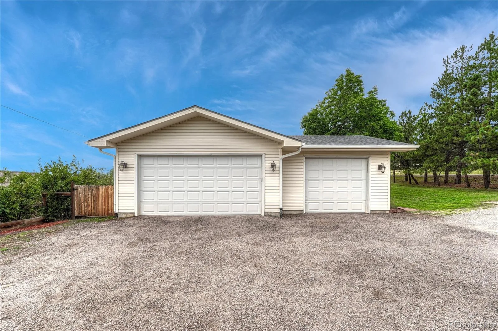 13715 N Winchester Way Parker CO 80138 | MLS #REC7539490 10012026141022 1600 3