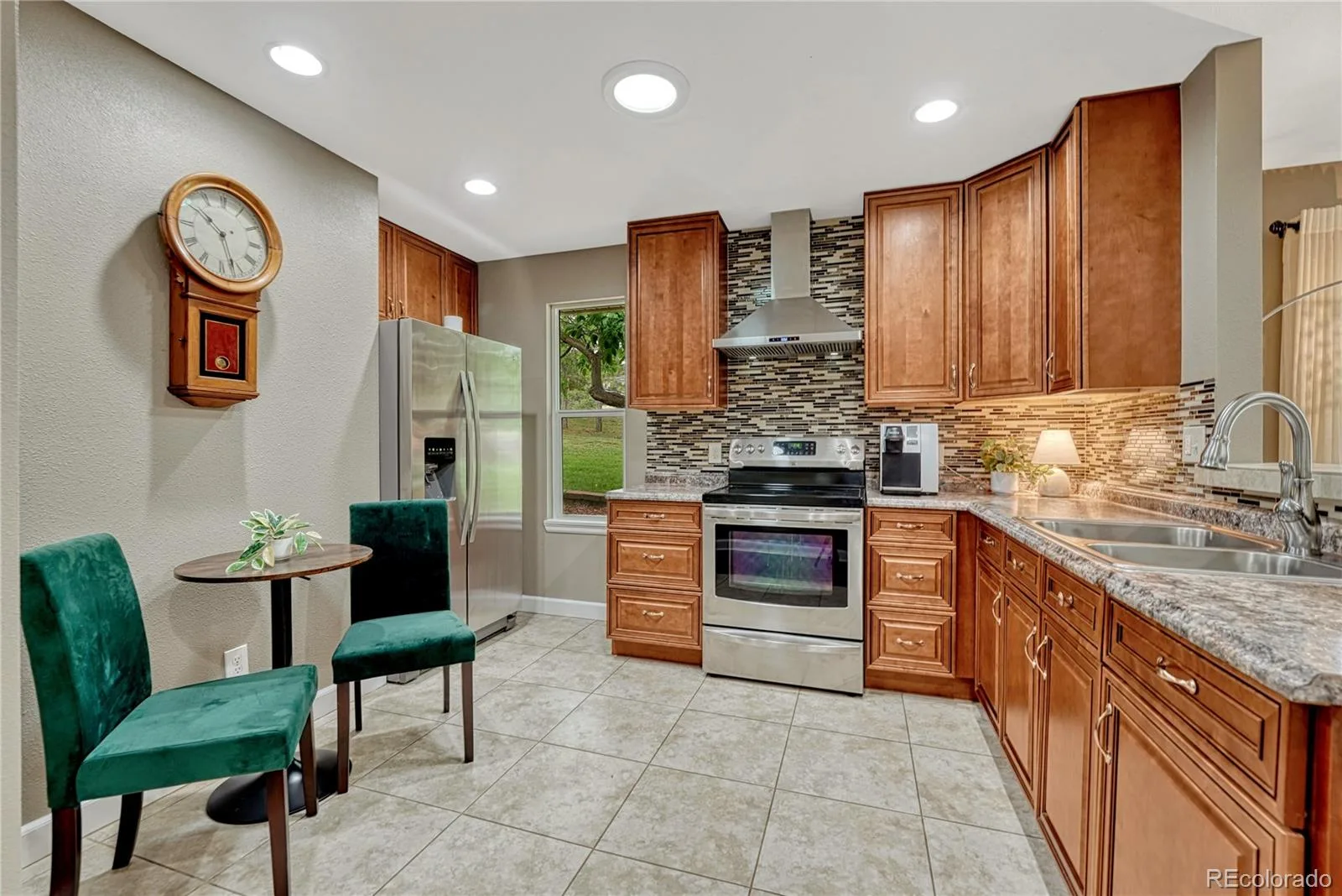 13715 N Winchester Way Parker CO 80138 | MLS #REC7539490 10012026141022 1600 32