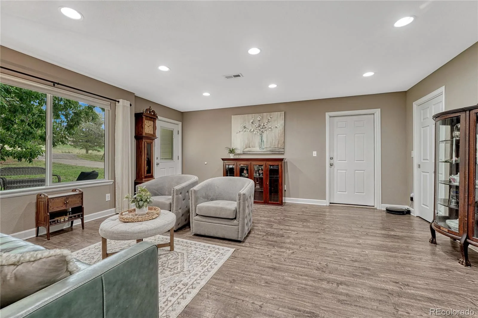 13715 N Winchester Way Parker CO 80138 | MLS #REC7539490 10012026141022 1600 35
