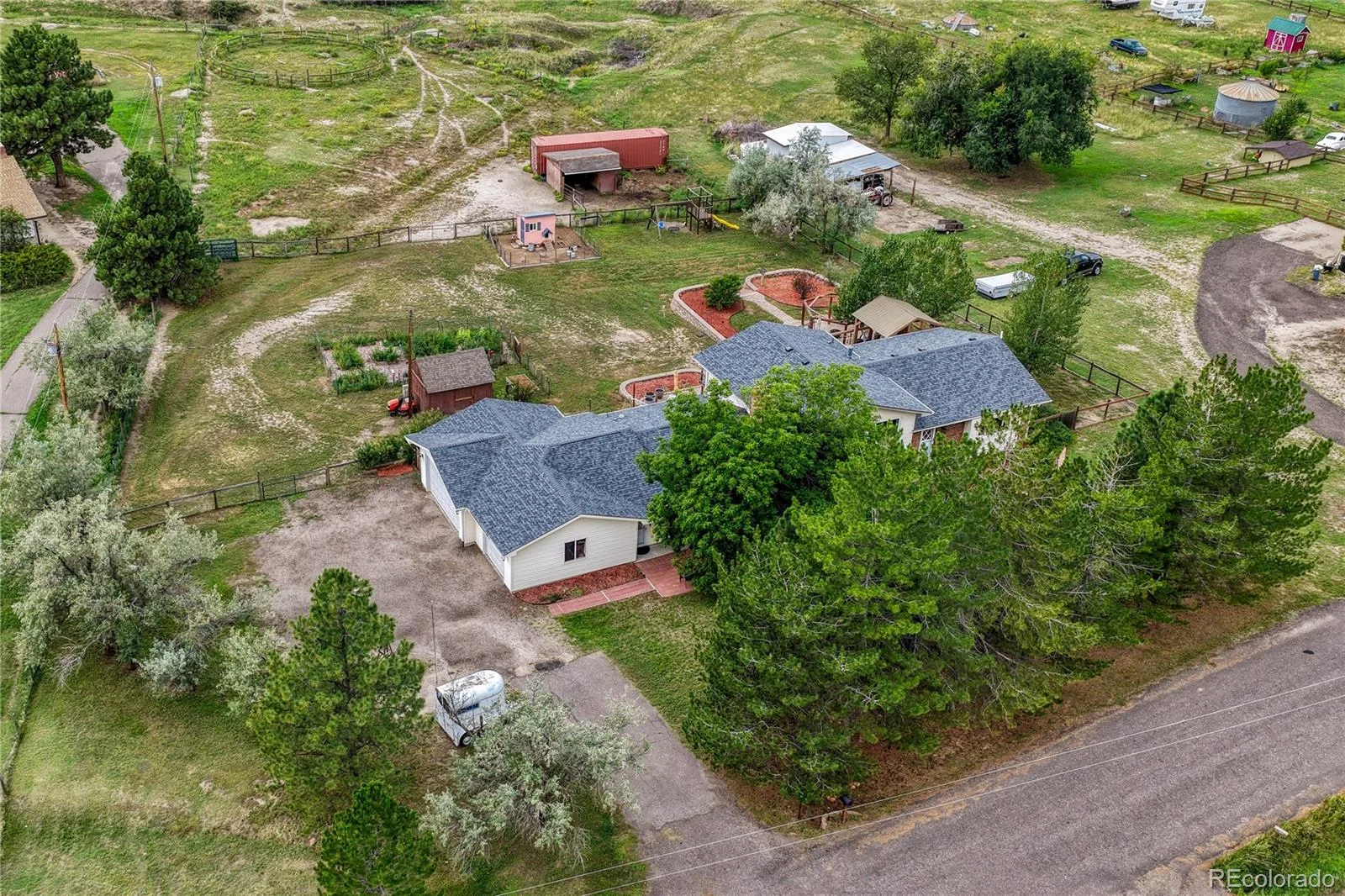 13715 N Winchester Way Parker CO 80138 | MLS #REC7539490 10012026141022 1600 42