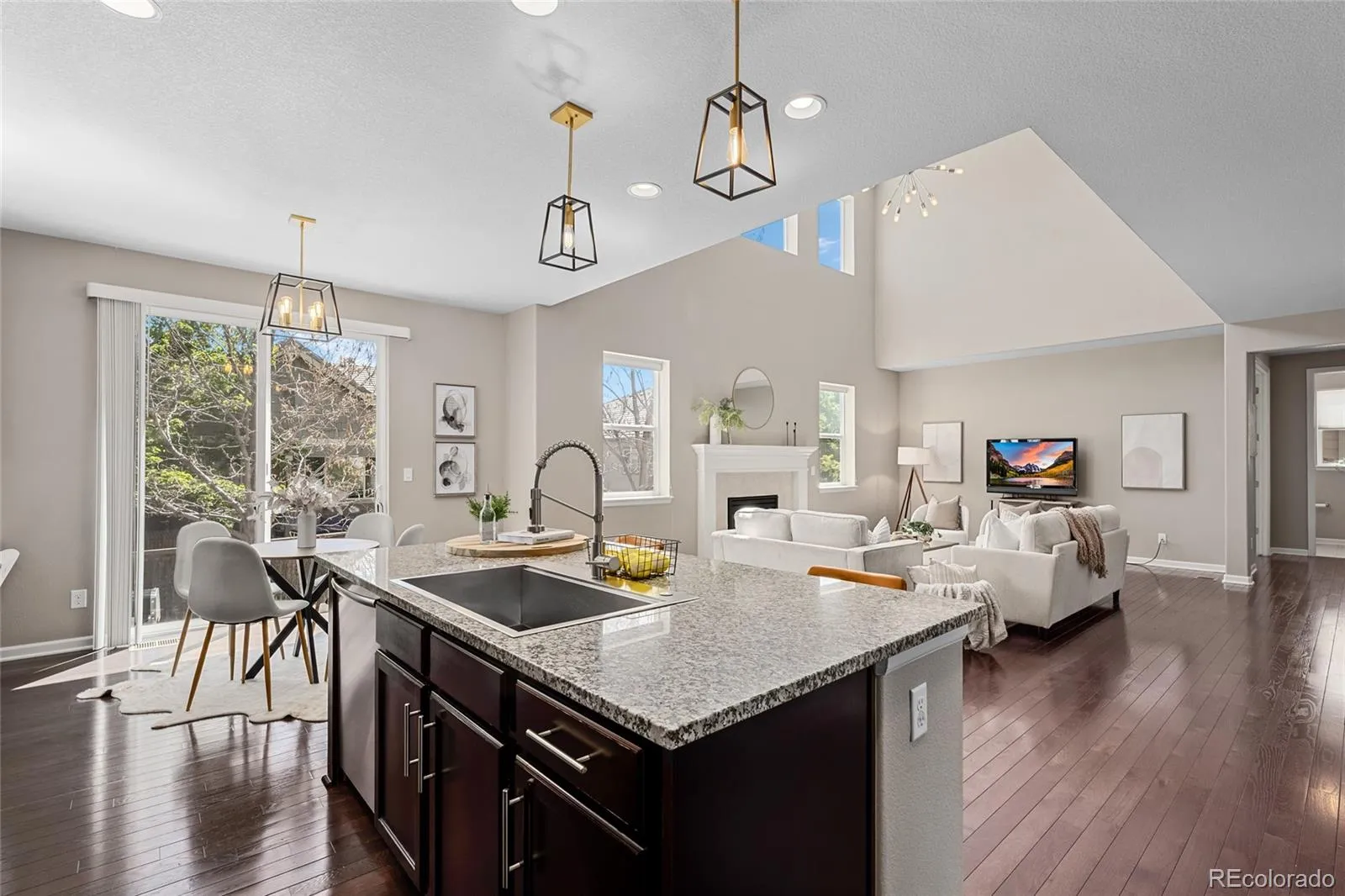 3614 S Xenia Street Denver CO 80237 MLS #REC7542973 05142026155943 1600 10