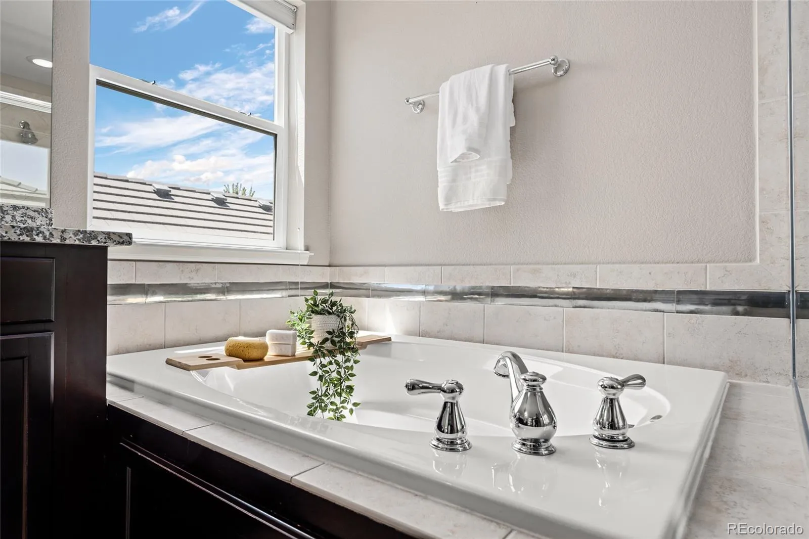 3614 S Xenia Street Denver CO 80237 MLS #REC7542973 05142026155943 1600 33