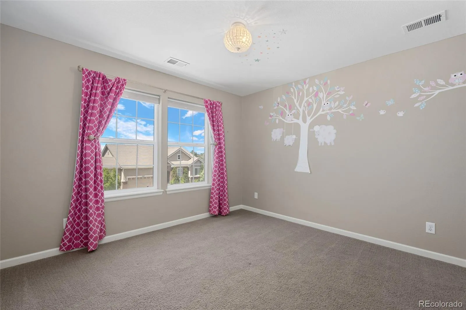 3614 S Xenia Street Denver CO 80237 MLS #REC7542973 05142026155943 1600 38