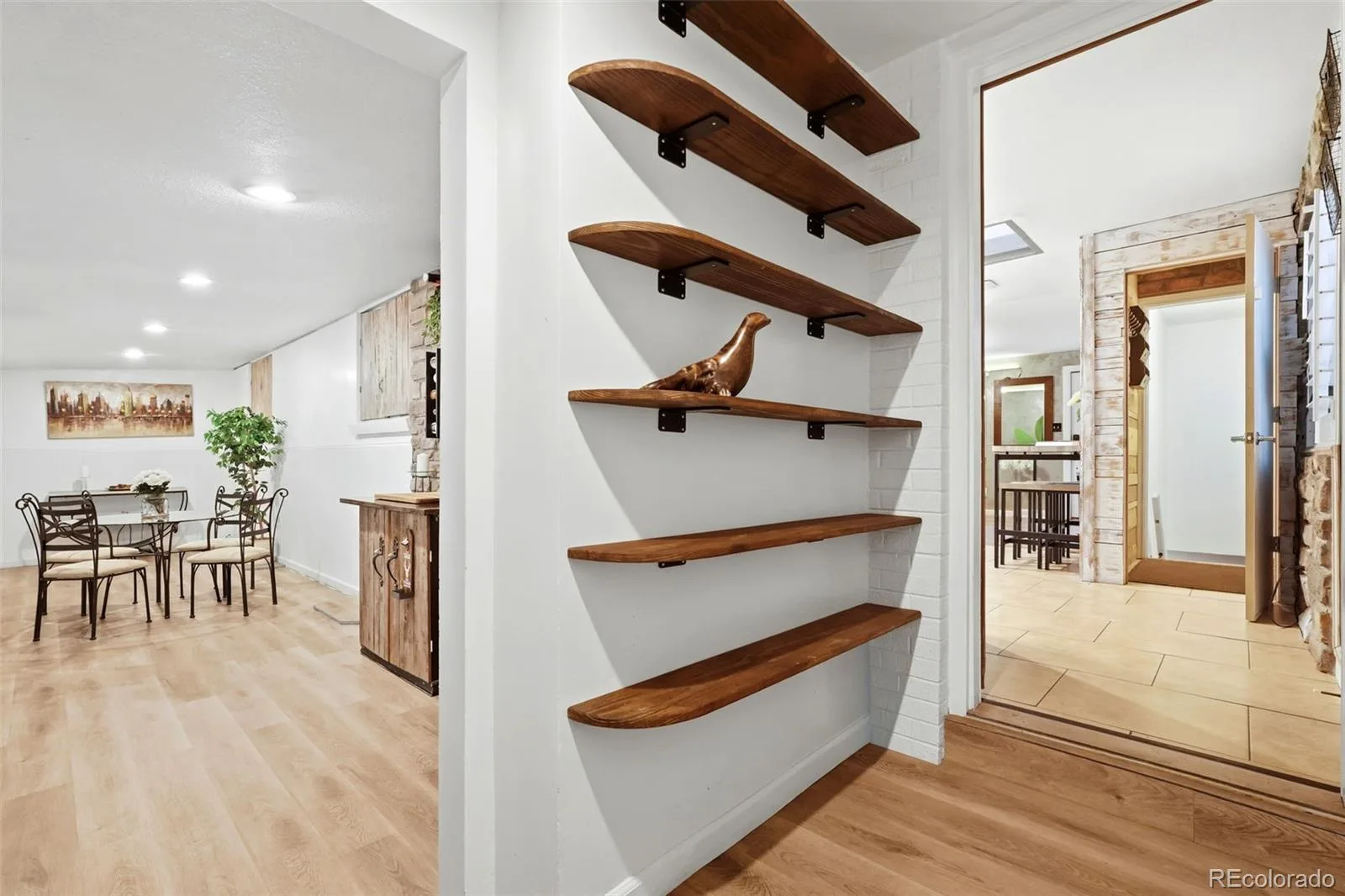 902 S Ironton Street Aurora CO 80012 | MLS #REC7543377 08272026133631 1600 20