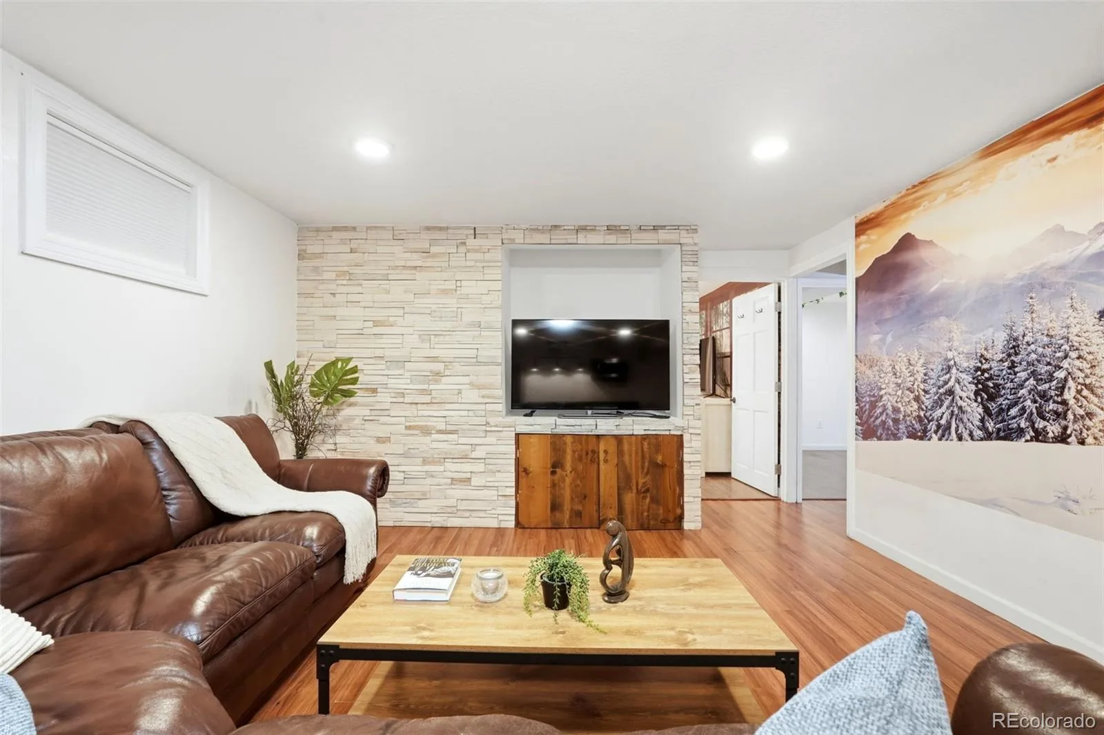 902 S Ironton Street Aurora CO 80012 | MLS #REC7543377 08272026133631 1600 23