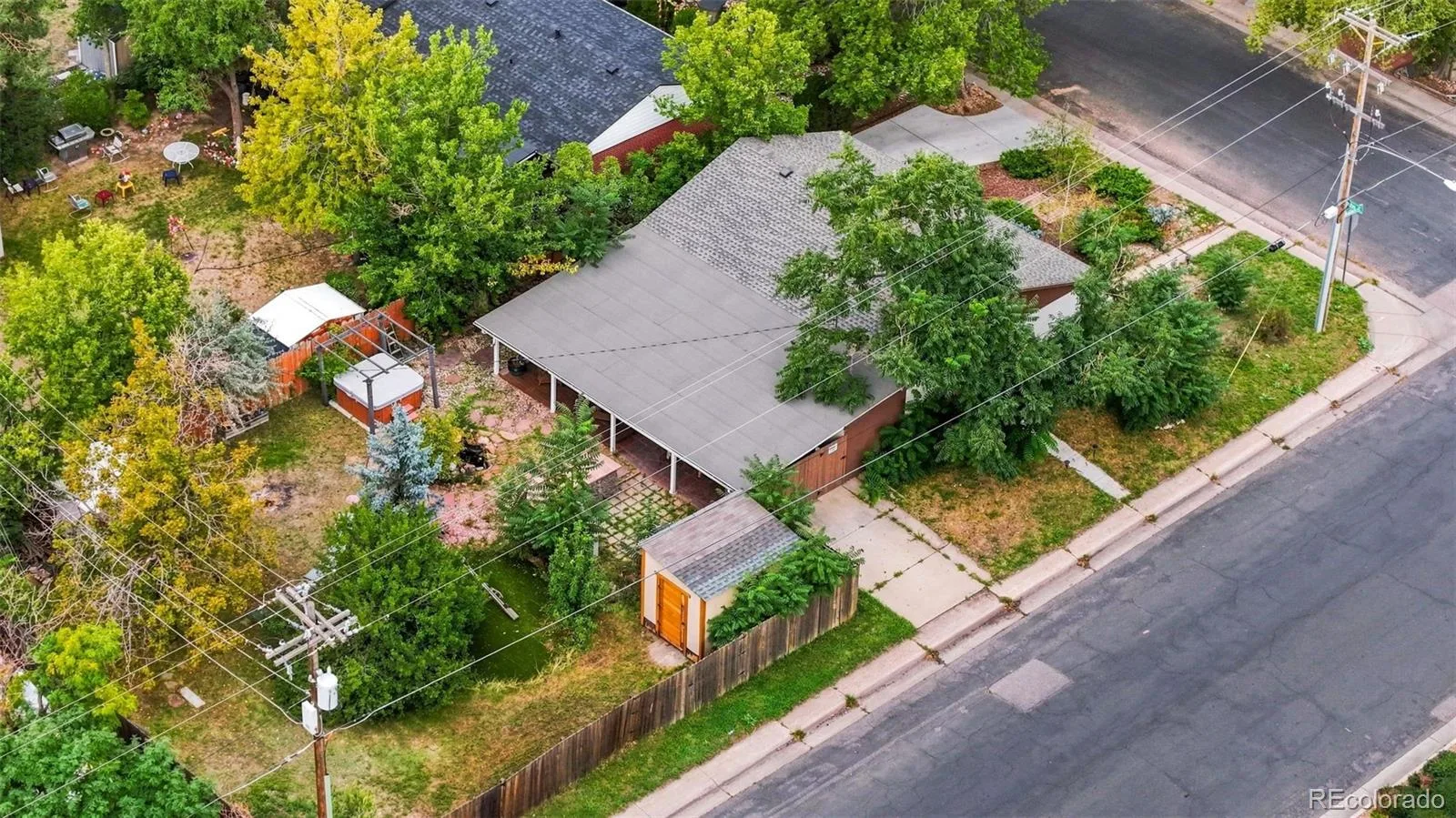 902 S Ironton Street Aurora CO 80012 | MLS #REC7543377 08272026133631 1600 47