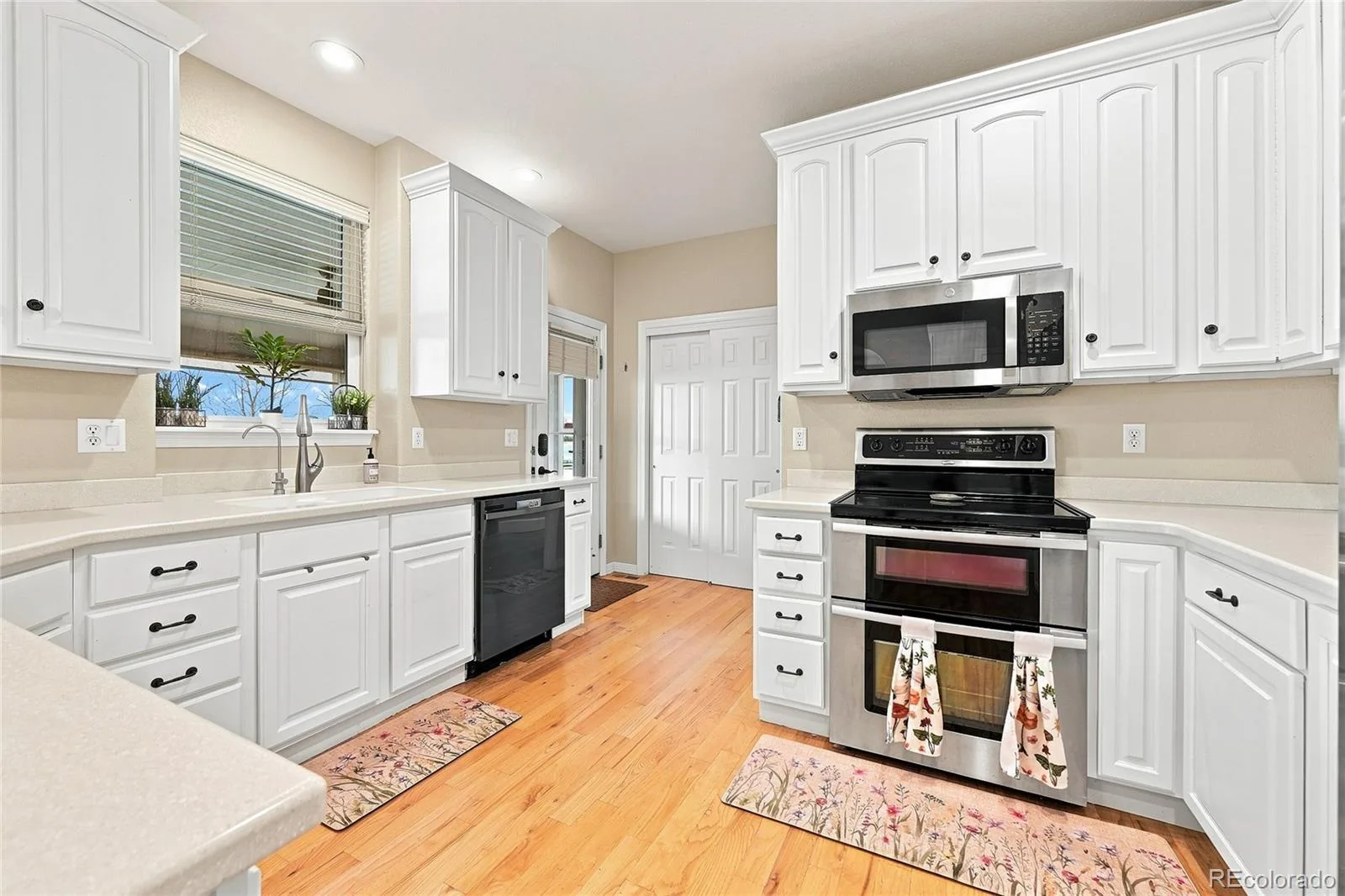 16330 Jalna Court Brighton CO 80603 | MLS #REC7544000 08132026034559 1600 13