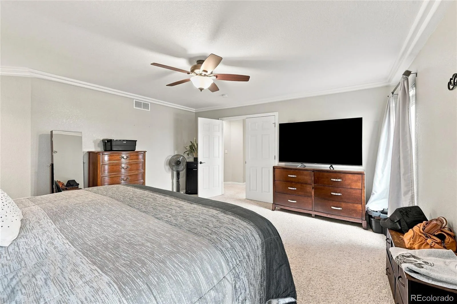 16330 Jalna Court Brighton CO 80603 | MLS #REC7544000 08132026034559 1600 19