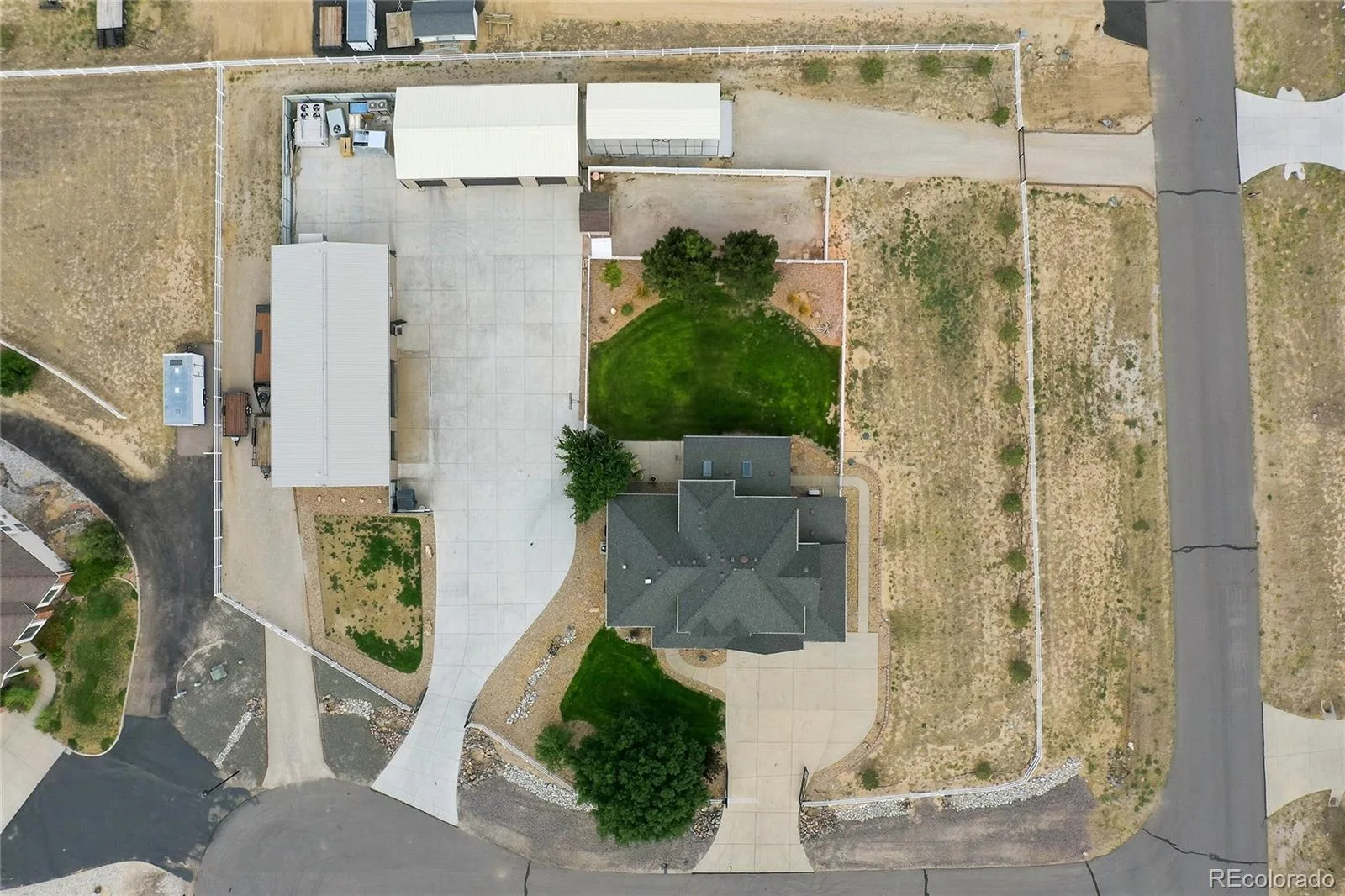 16330 Jalna Court Brighton CO 80603 | MLS #REC7544000 08132026034559 1600 41