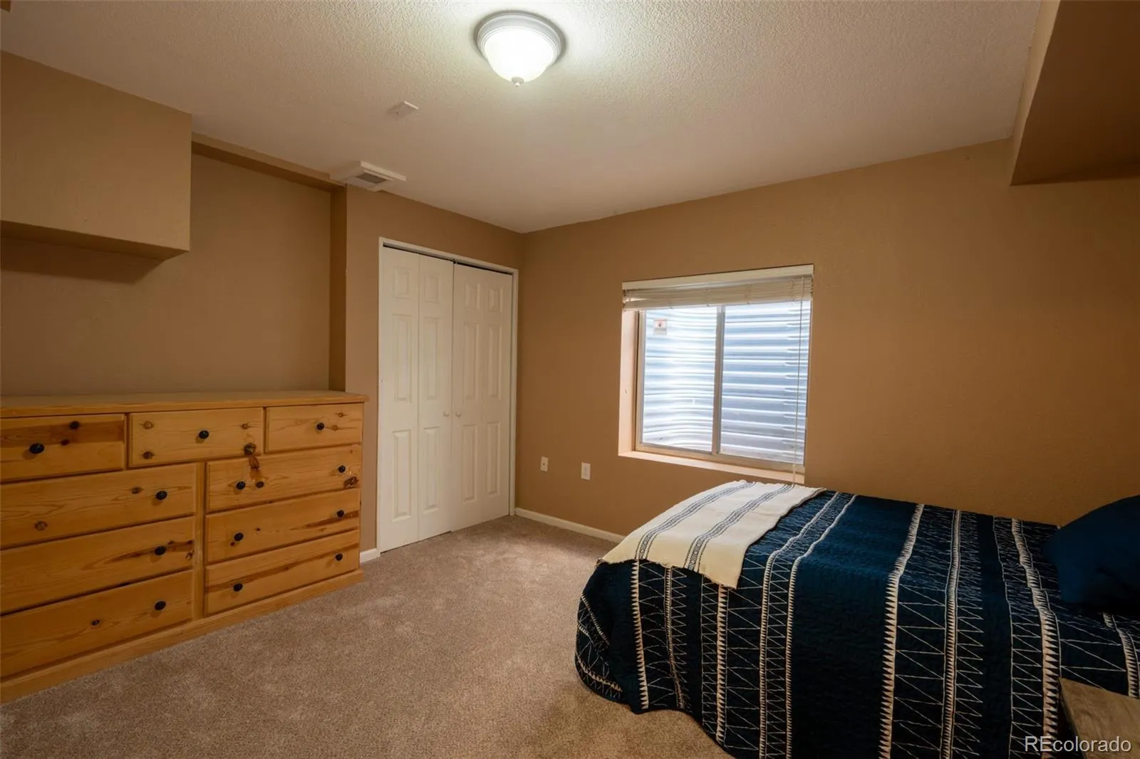 17461 E Bellewood Circle Aurora CO 80015 MLS #REC7545973 05142026134653 1600 27