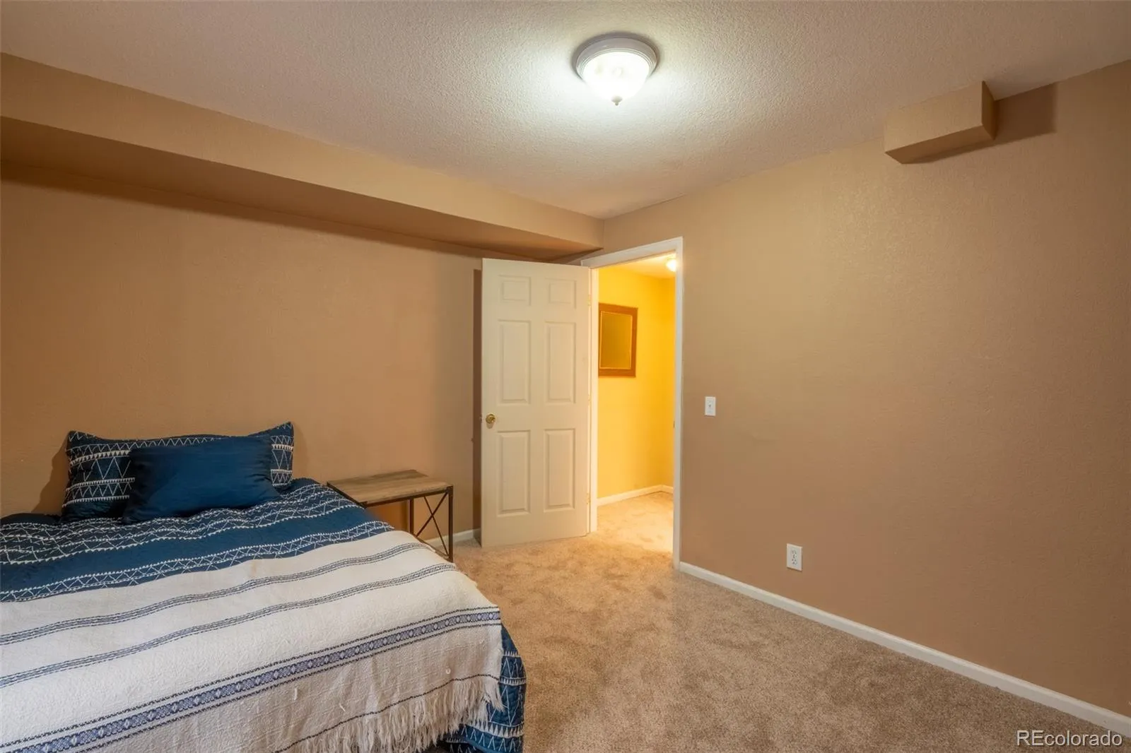 17461 E Bellewood Circle Aurora CO 80015 MLS #REC7545973 05142026134653 1600 28