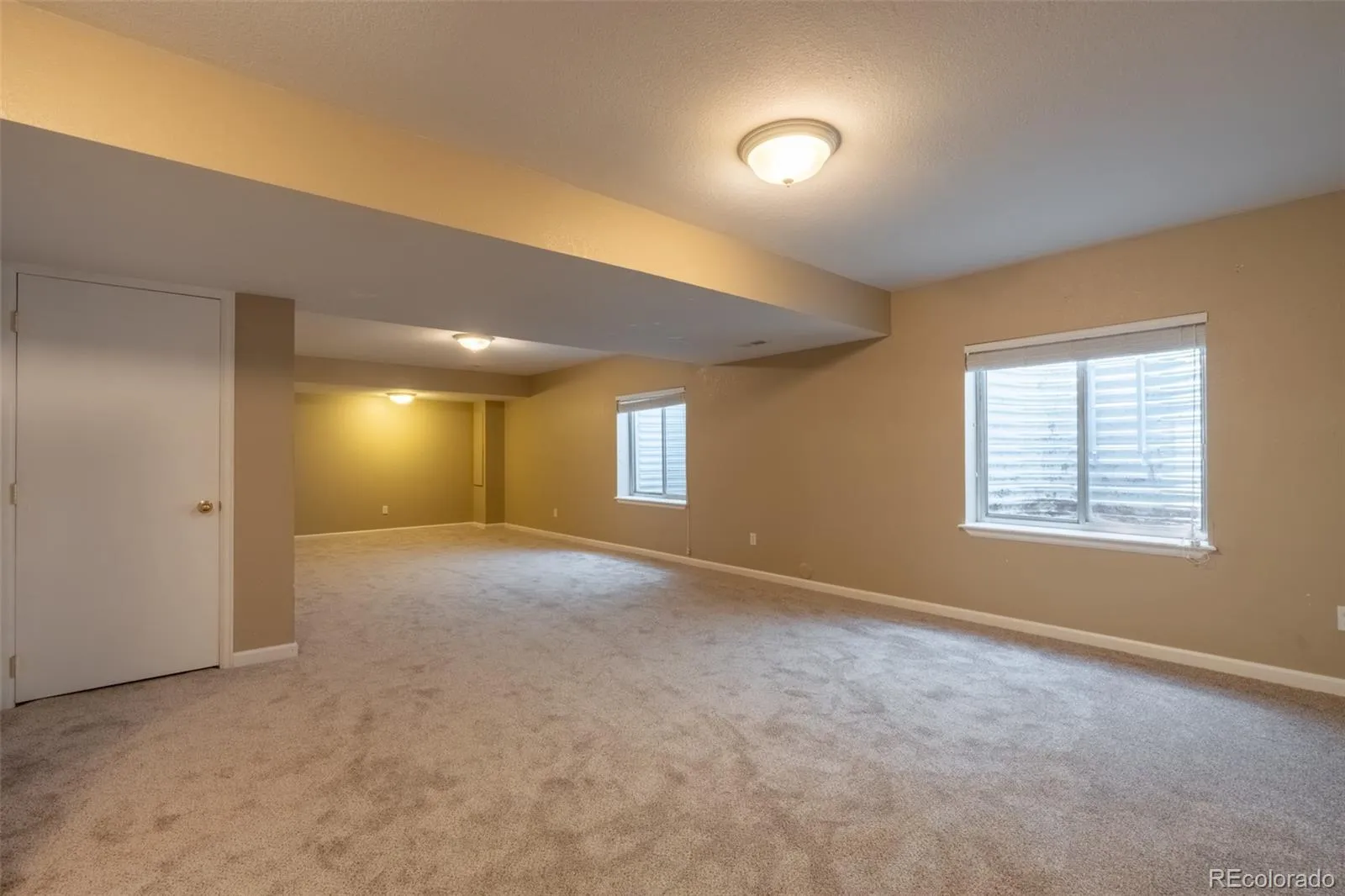 17461 E Bellewood Circle Aurora CO 80015 MLS #REC7545973 05142026134653 1600 32