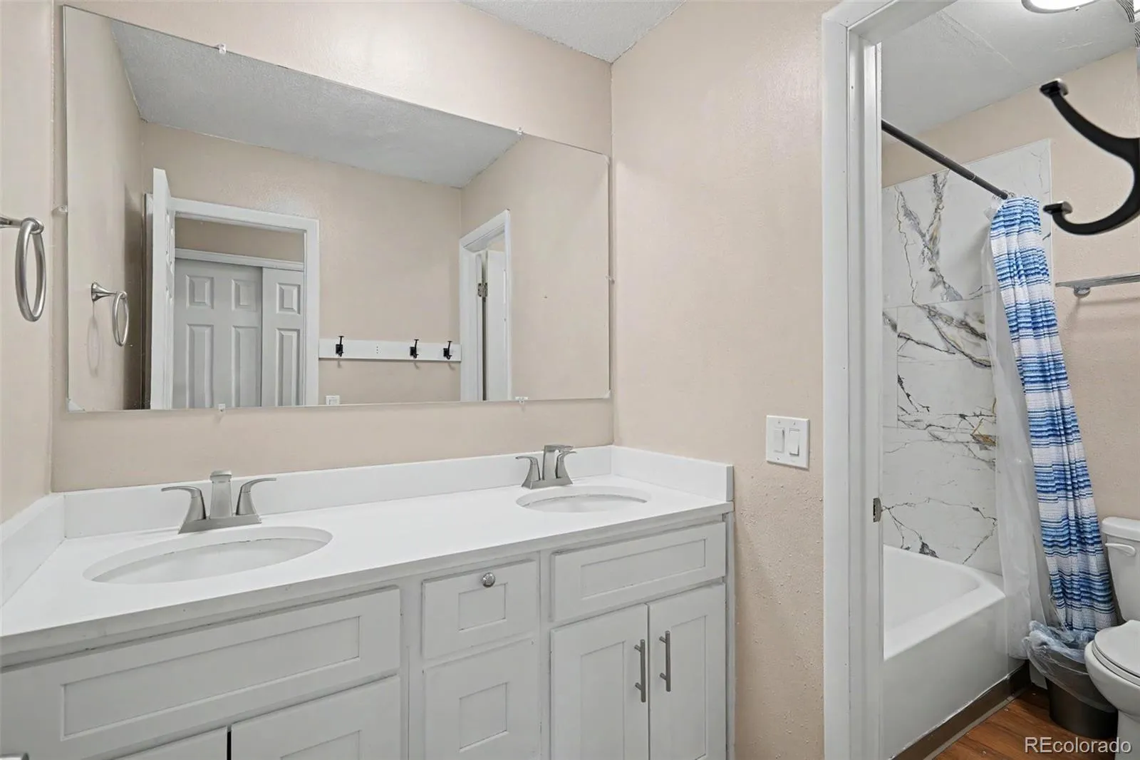 7995 E Mississippi Avenue #9 #H Denver CO 80247 MLS #REC7547871 05132026210559 1600 13