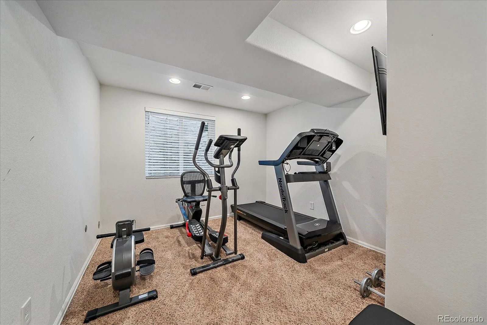 9807 Cascade Street Firestone CO 80504 | MLS #REC7549110 08272026190226 1600 28