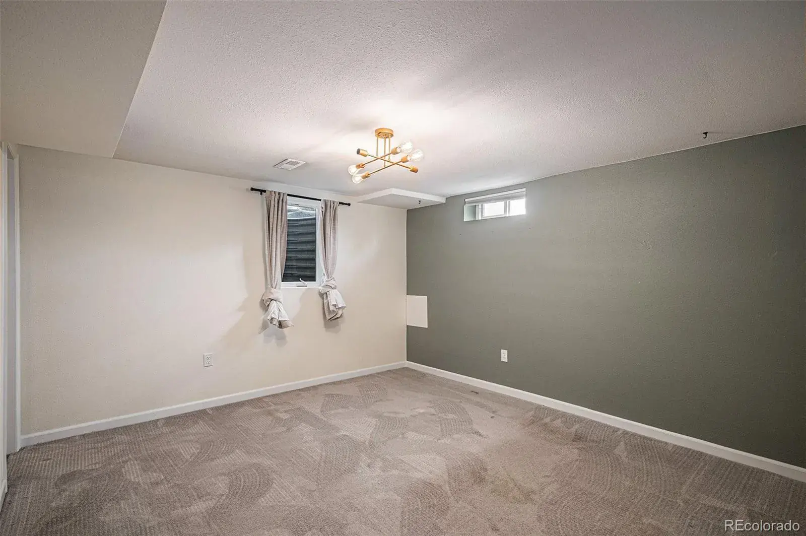 09272025191111 1600 21