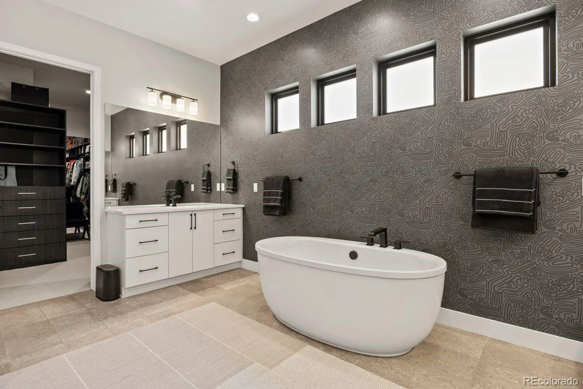 2212 Rim Ridge Drive Castle Pines CO 80108 | MLS #REC7552707 08212026230352 1200 23