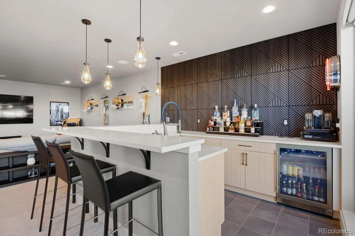 2212 Rim Ridge Drive Castle Pines CO 80108 | MLS #REC7552707 08212026230352 1200 35