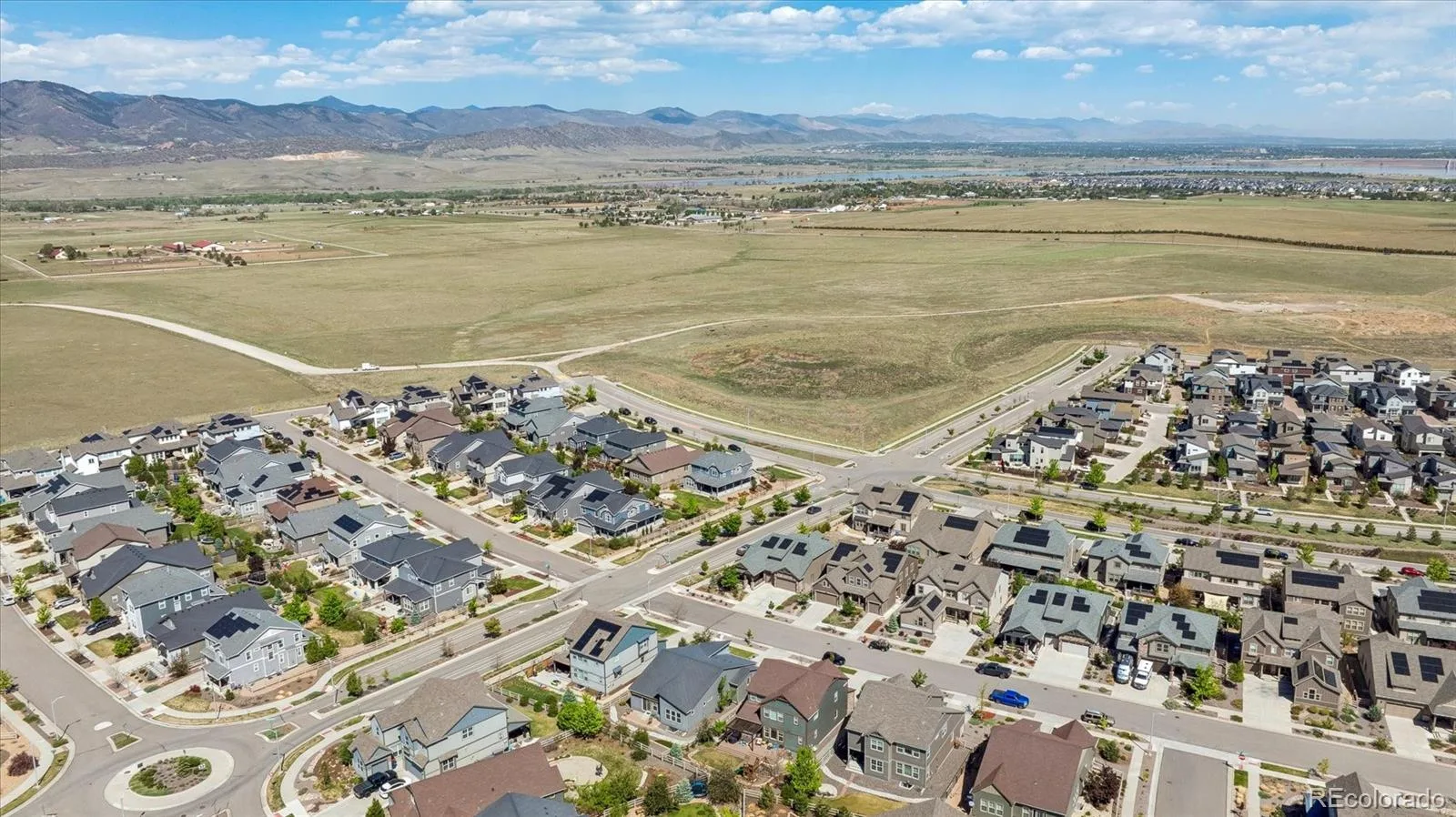 8416 Arapahoe Peak Street Littleton CO 80125 | MLS #REC7554734 08212026162503 1600 38