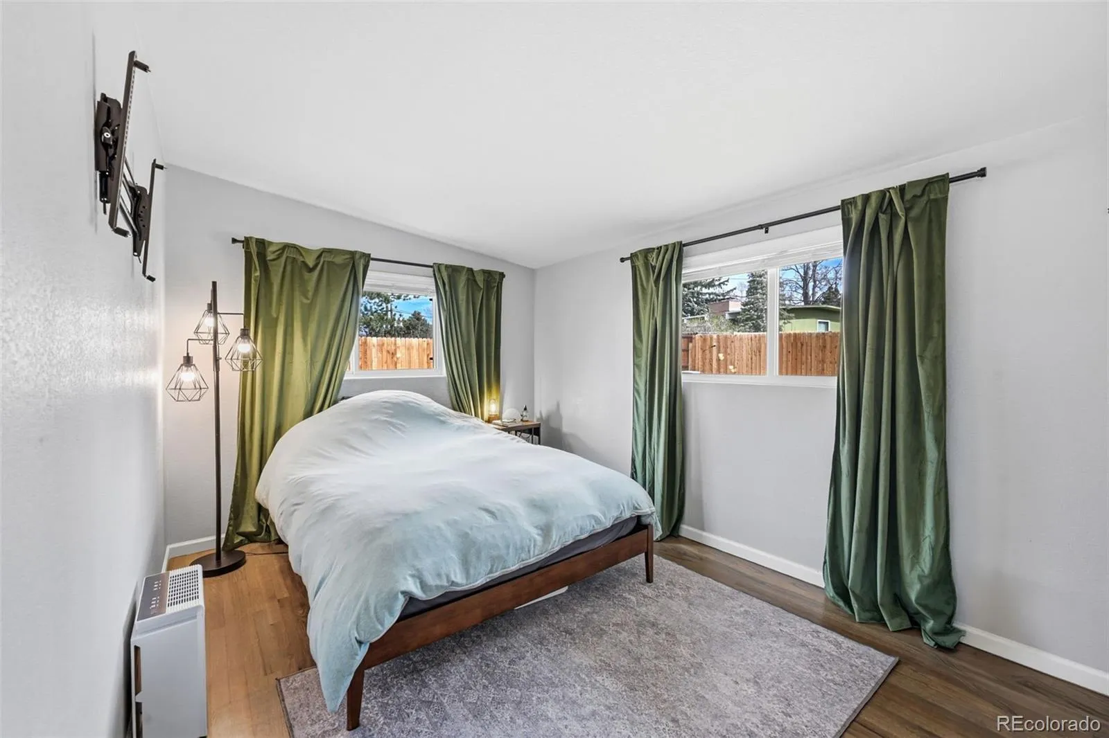 04052026041833 1600 14