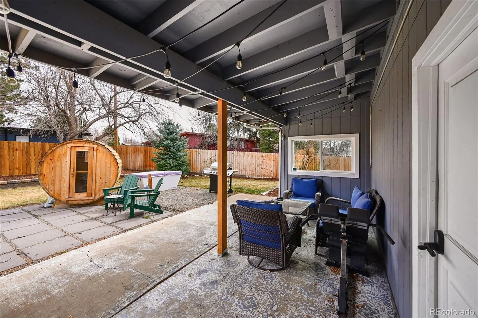 04052026041833 1600 35