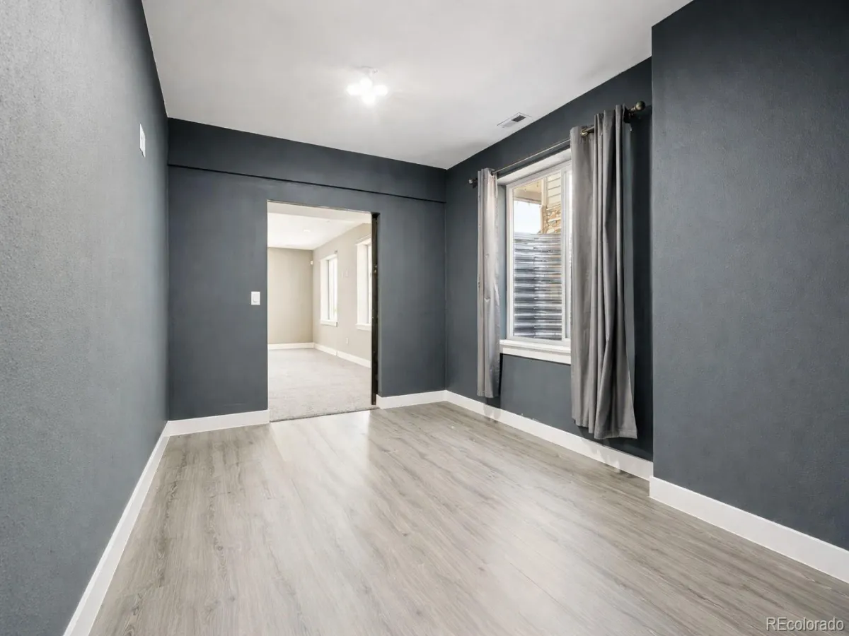 7949 S Elk Way Aurora CO 80016 MLS #REC7557370 05052026042308 1200 43