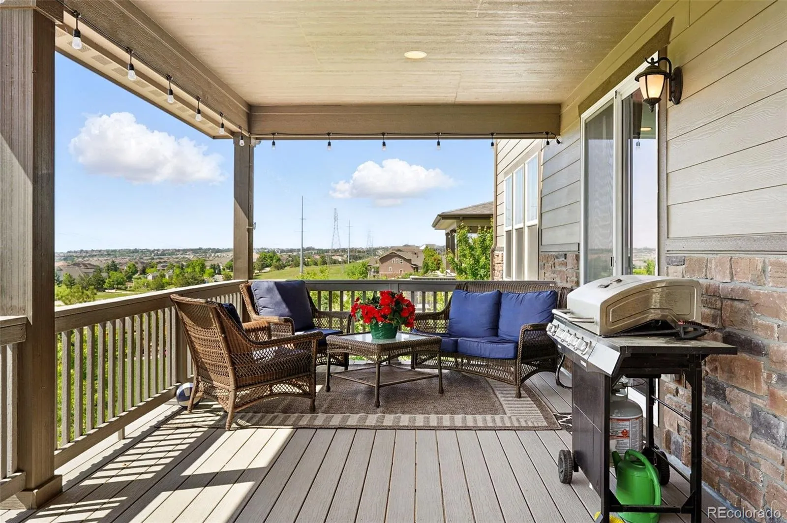 7949 S Elk Way Aurora CO 80016 MLS #REC7557370 05052026042308 1600 24