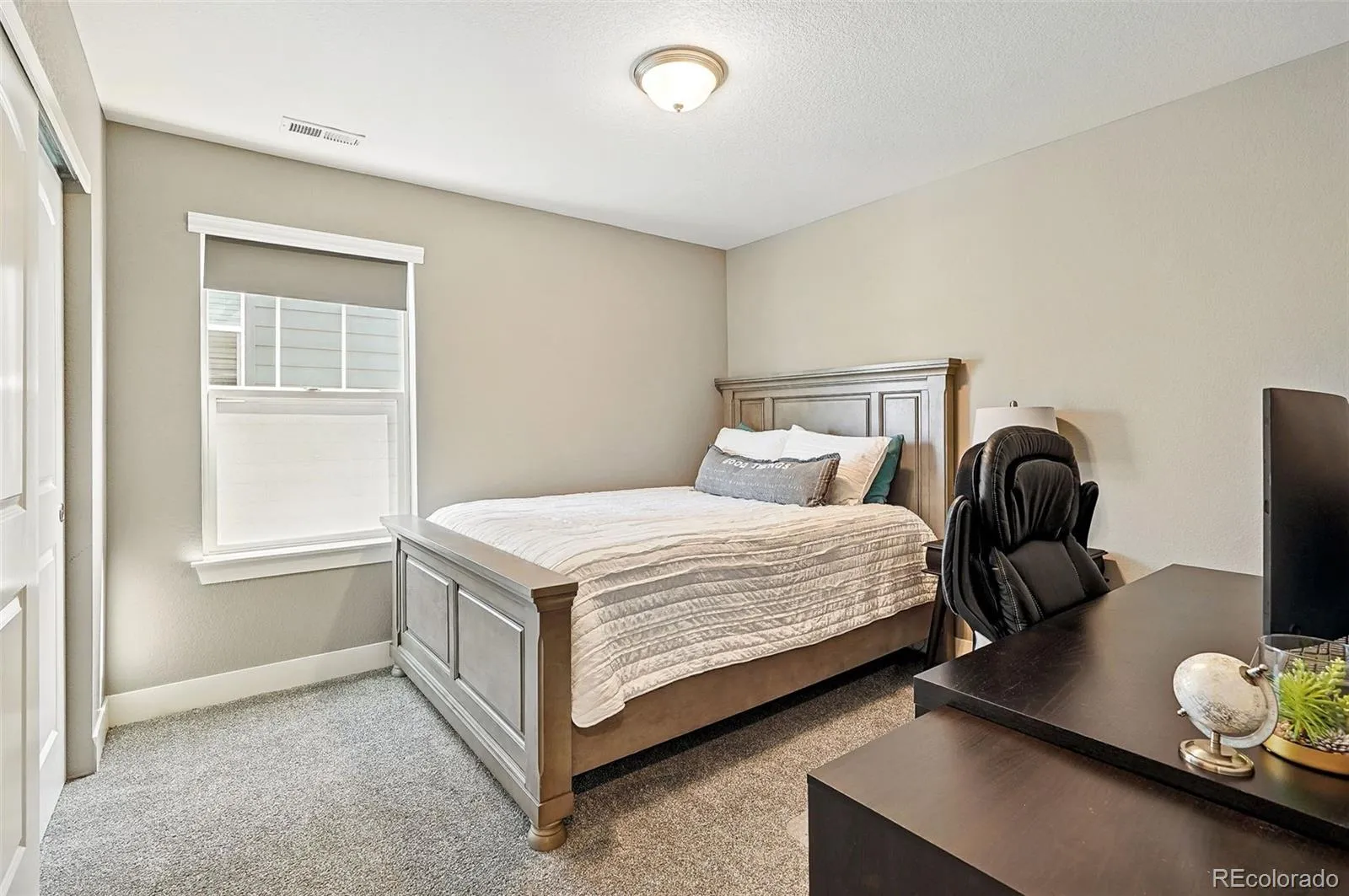7949 S Elk Way Aurora CO 80016 MLS #REC7557370 05052026042308 1600 35