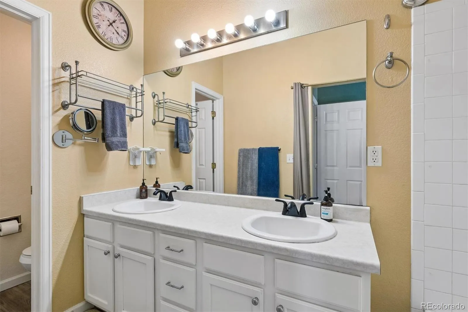 19962 E Harvard Avenue Aurora CO 80013 MLS #REC7557423 04302026190747 1600 10