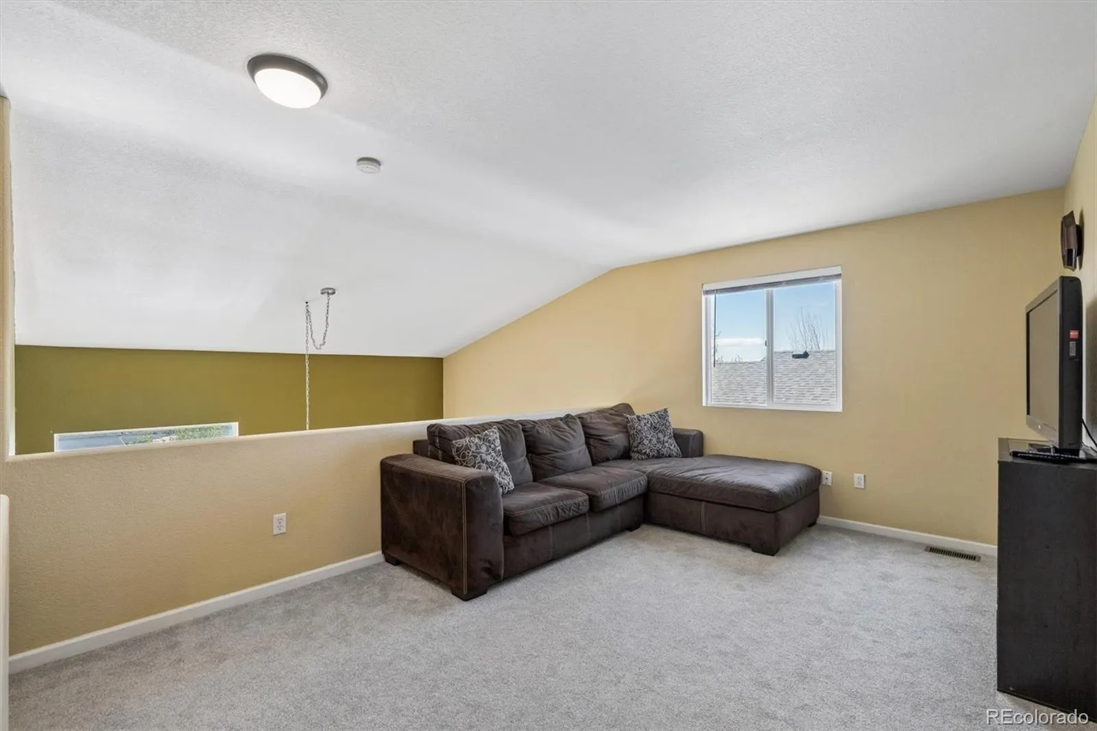 19962 E Harvard Avenue Aurora CO 80013 MLS #REC7557423 04302026190747 1600 5